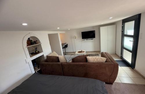Folschviller Appartement | Appartement cosy avec terrasse jardin