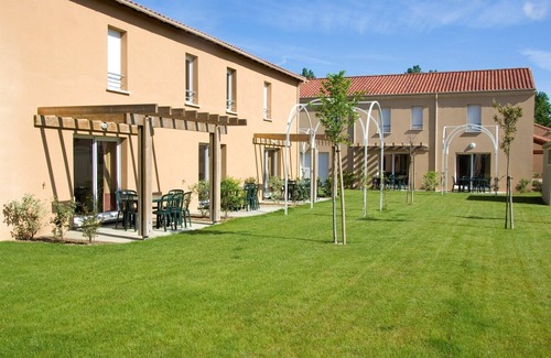 Bergerac Copropriété | Appartement cosy pour 8 | Balcon privé, accès gym