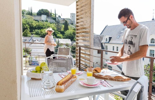 Chinon Copropriété | Appartement cosy proche de la Vienne | Piscine + Espace Balnéo