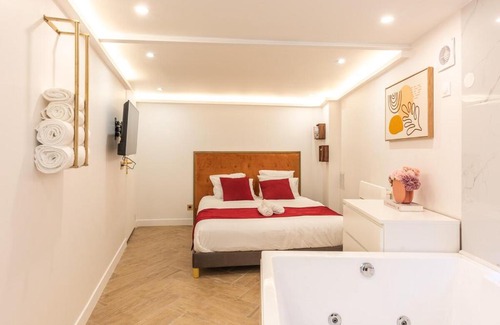 Pere Lachaise Appartement | Appartement d'exception avec Jacuzzi et AC - 6P