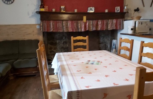 Borderes-Louron Appartement | Appartement Dans Maison de Montagne