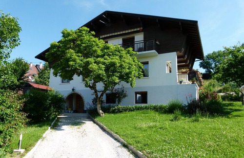 Annecy-le-Vieux Maison | Appartement dans maison en rez de chaussée 3 piéces, 4 couchages + 1personne