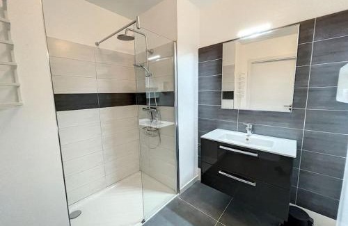 Calvi Appartement | Appartement de type T3 - Résidence avec piscine