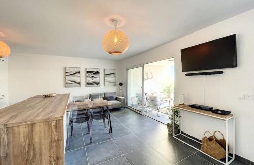 Calvi Appartement | Appartement de type T3 - Résidence avec piscine
