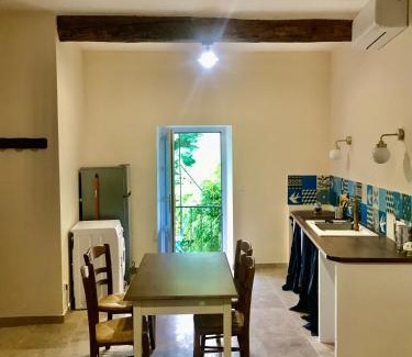 Lasalle Appartement | Appartement de village face à la rivière