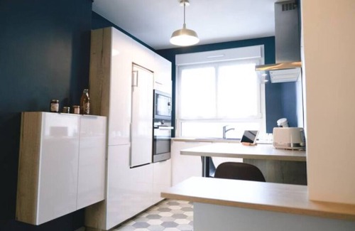 Laval Appartement | ★★ Appartement de ville lumineux et confort★★