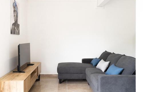 Le Precheur Appartement | Appartement des 5 Trésors - piscine et vue panoramique