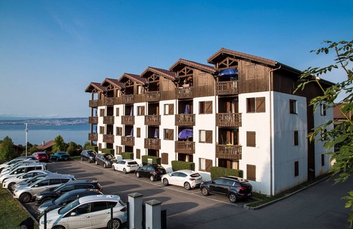 Evian-les-Bains Copropriété | Appartement Douillet + Vue sur Lac | Piscine couverte + Sauna