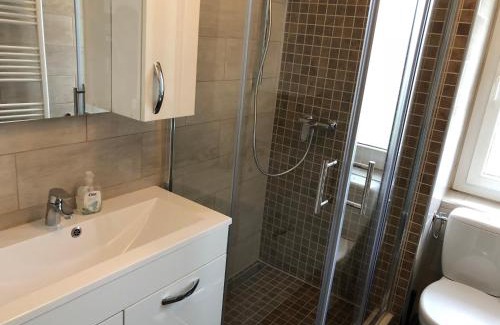 Le Locle Appartement | Appartement Douces heures avec parking couvert privé