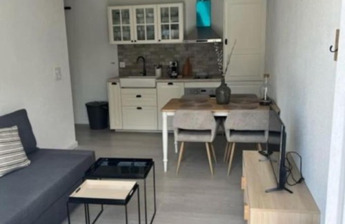 Tatroz Appartement | Appartement douillet, aménagé proche riviera.