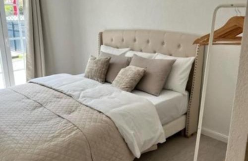 Tatroz Appartement | Appartement douillet, aménagé proche riviera.