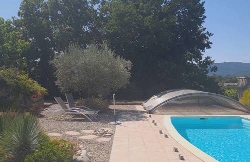 Vaison-la-Romaine Appartement | Appartement en Rez-de-jardin en Campagne Mais à 450m des Commerces