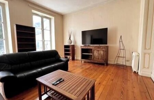 Bourg-sur-Gironde Appartement | Appartement en coeur de village