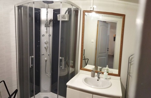 Hebuterne Appartement | Appartement en duplex, 2 chambres, avec lave linge
