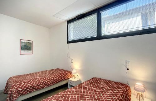 Lamalou-les-Bains Appartement | Appartement F3 Climatisé PMR à 50m des Thermes avec Terrasse et Parking, Animaux Acceptés - FR-1-451-170