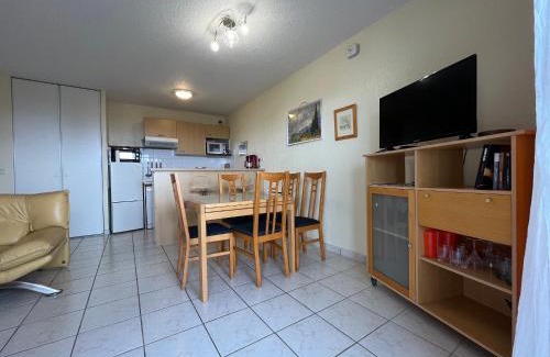 Publier Appartement | Appartement familial avec piscine, wifi et parking - FR-1-498-104