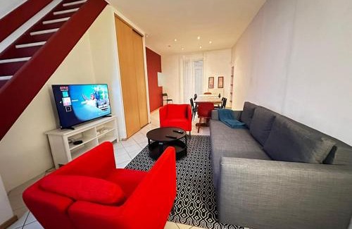 Montlucon Appartement | Appartement familial - jardin - PS4