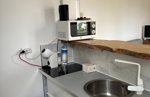 Bois-Colombes Appartement | Appartement 2 Pièces Calme Comme à la Campagne et au Coeur de la Ville!