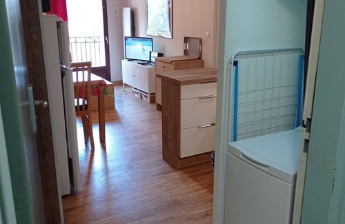 Bagneres-de-Luchon Appartement | Apartement Dans un Parc A 5 mn à pied du centre ville Idéal curiste WIFI Parking