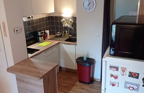 Bagneres-de-Luchon Appartement | Apartement Dans un Parc A 5 mn à pied du centre ville Idéal curiste WIFI Parking
