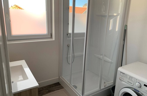 Quartier du Casino Appartement | Appartement renové à 200m de la plage