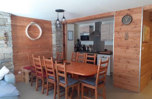 Val Cenis Appartement | Appartement chaleureux avec wifi de 10 personnes à Val-Cenis