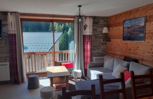 Val Cenis Appartement | Appartement chaleureux avec wifi de 10 personnes à Val-Cenis