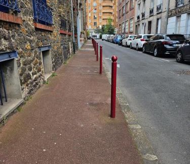 Le Pre-Saint-Gervais Appartement | appartement calme à 10mn à pied de la villette