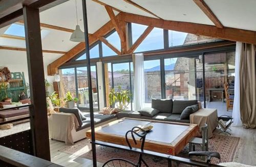Saint-Jean-Lasseille Appartement | Appartement spacieux à Saint-Jean-Lasseille avec vue sur montagne