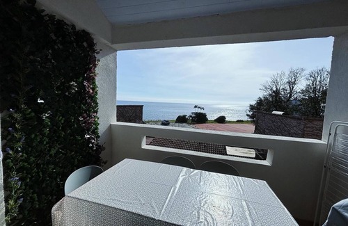 Santa-Maria-Poggio Appartement | Appartement Bruzzi Pieds Dans Leau
