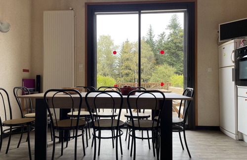 Montferrier Appartement | Gite Myrtilles, appartement duplex à 100m du télésiège, au pied de la station