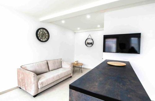 Francheville Le Bas Appartement | Appartement jacuzzi hammam