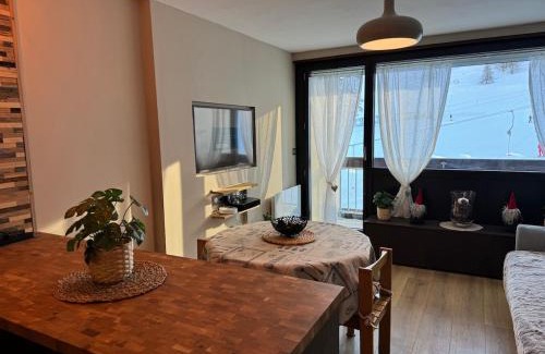 Montgenevre Appartement | Appartement Les Chalmettes 4 Personnes au pied des Pistes Wifi - Balcon - Parking