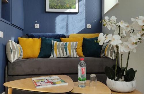 Vittel Appartement | Appartement lumineux 4* pour 2 à Vittel, proche thermes, WiFi, parking gratuit - FR-1-589-745