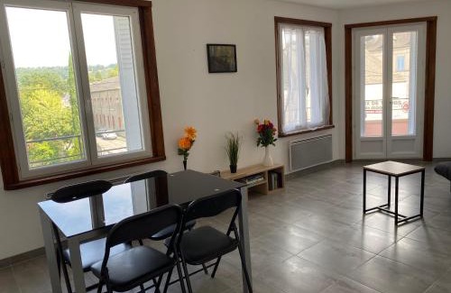 Bagneres-de-Bigorre Appartement | Appartement meublé 52m2