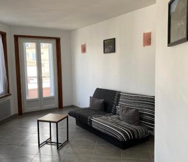 Bagneres-de-Bigorre Appartement | Appartement meublé 52m2