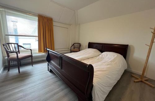 Leeuwarden Appartement | Appartement met prachtig uitzicht over de binnenstad van Leeuwarden