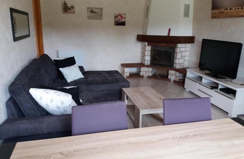 Malpas Appartement | Appartement meublé agréable au cœur du massif du Jura
