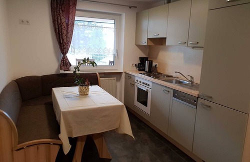 Arzl im Piztal Appartement | Appartement mit 2 Schlafzimmer - Gästehaus Falkenblick