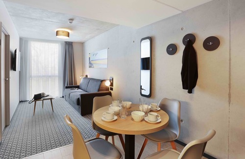 Blagnac Copropriété | Appartement Neuf près de l'Aéroport +WIFI Gratuit!