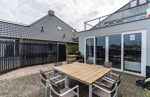 Offingawier Appartement | Appartement - Paviljoenwei 4-1 | Sneek (Offingawier) 'Havenzicht'