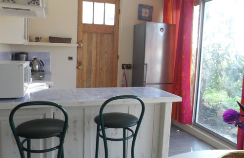 Piolenc Appartement | Appartement Piscine en campagne un havre de paix animaux de compagnie bienvenus