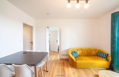 Chalezeule Appartement | Appartement piscine + parking bregille