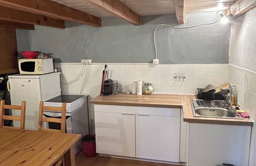 Corte Appartement | Appartement Place Paoli Dans le Centre Historique de Corté