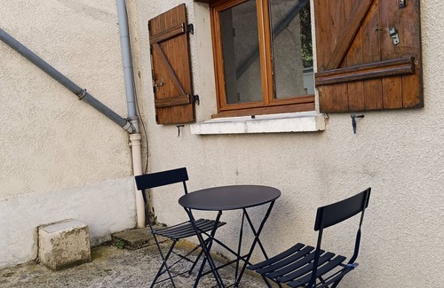 Combs-la-Ville Appartement | Appartement Proche de Paris Avec Jardin