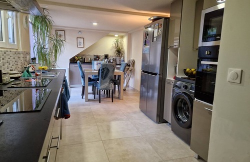 Alfortville Maison | Ré Jardin 5mn du RER C 20 mn Aéroport Orly à 15 mn Paris et 30 mn de Disneyland