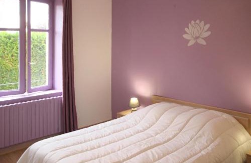 Luxeuil-les-Bains Appartement | Appartement rénové 3 chambres à Luxeuil-les-Bains - FR-1-583-398