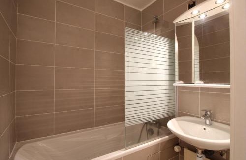 Flaine Appartement | Appartement rénové 3 pièces, 8 pers, proche pistes et commerces - Flaine Forum - FR-1-687-39