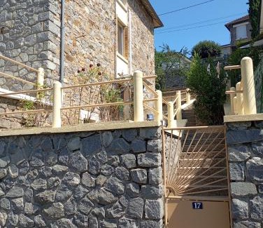 Tulle Appartement | Appartement renové 46m2 - Climatisé, Calme et proche commodités