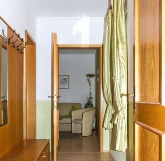 Podersdorf am See Appartement | Appartement Roiss